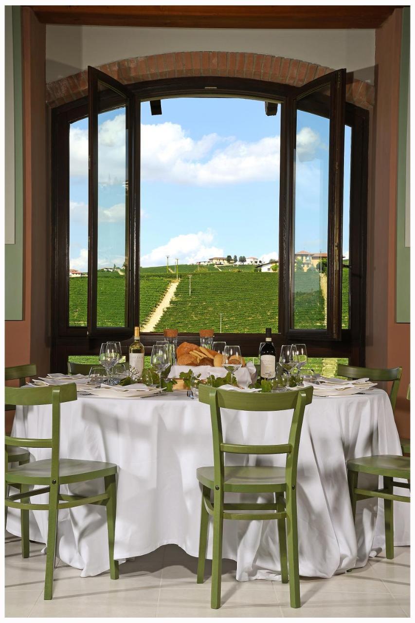 Panoramic Villa Garassino - Country Rooms And Fine Restaurant Treiso Exteriér fotografie