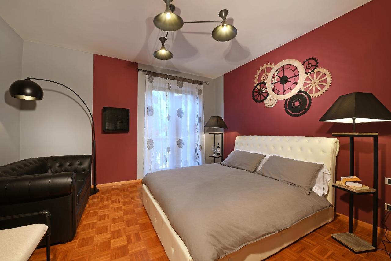 Panoramic Villa Garassino - Country Rooms And Fine Restaurant Treiso Exteriér fotografie