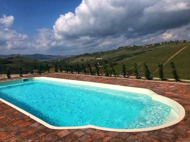 Panoramic Villa Garassino - Country Rooms And Fine Restaurant Treiso Exteriér fotografie